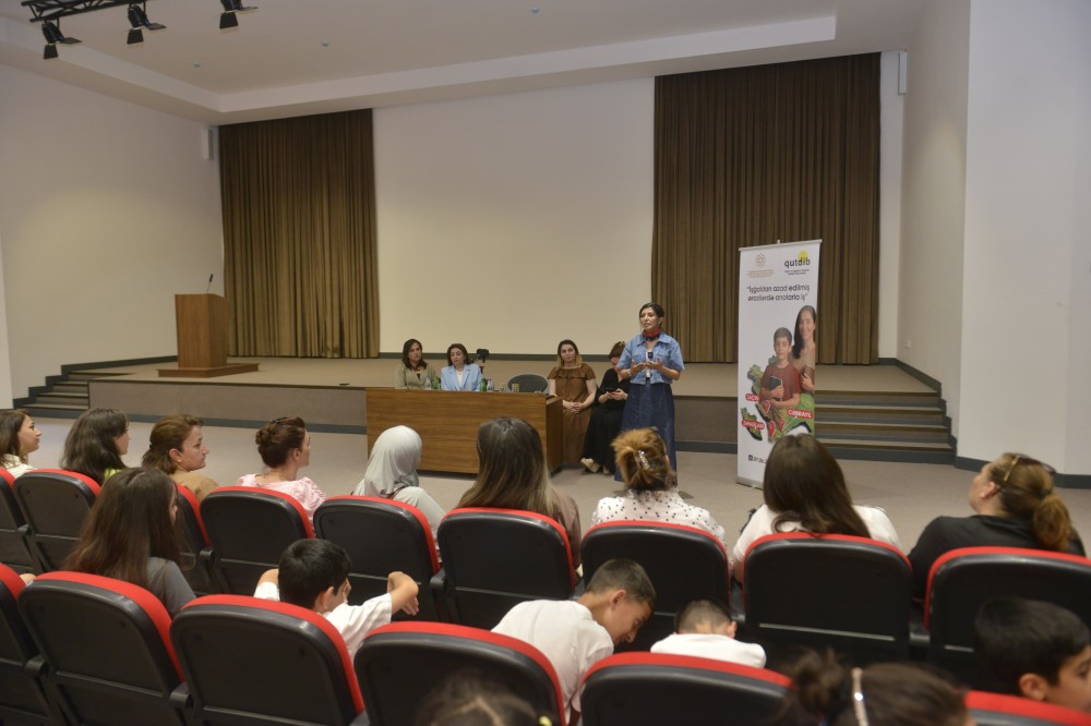 Cəbrayılda analar və uşaqlar üçün psixososial dəstək təlimləri keçirildi(FOTOLAR)